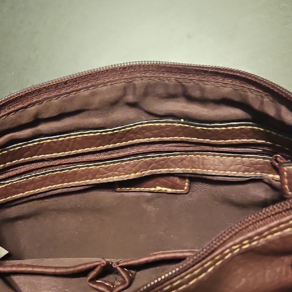 Rosetti Brown Crossbody Bag with Vintage Leather Finish - Picture 6 of 9